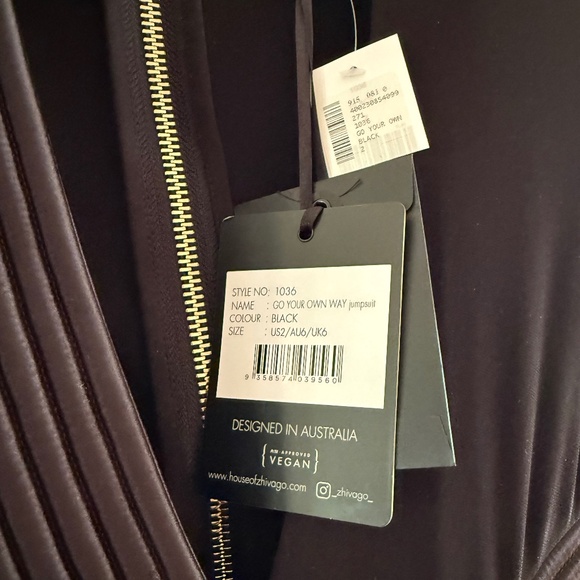 ZHIVAGO Go Your Own Way Flare Jumpsuit Black 2 NWT - Picture 11 of 11